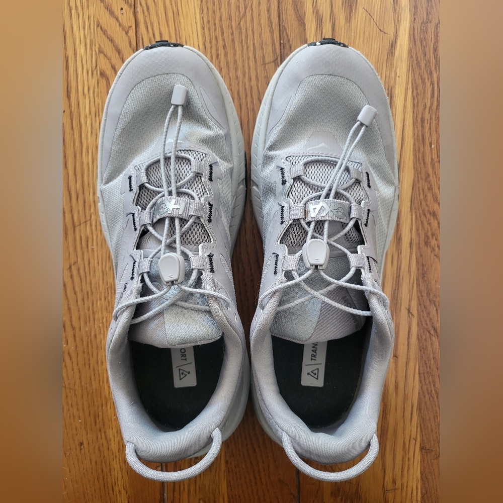 Hoka One One Gray Transport GTX, Size 8 - Picture 5 of 10